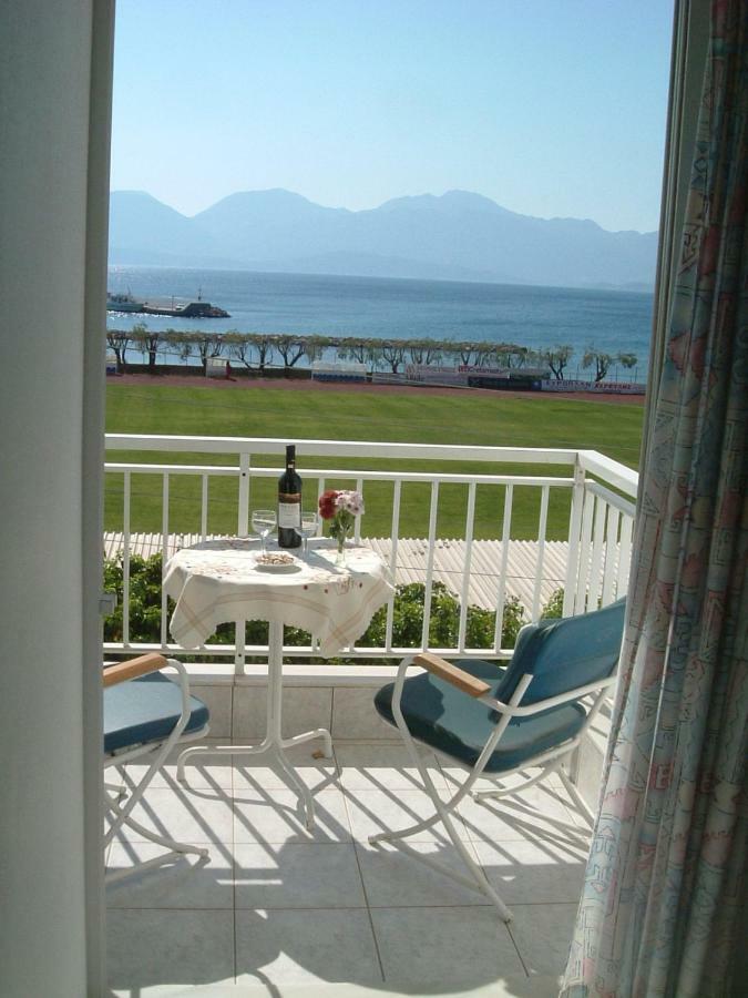 Stunning Seaview Town Apartment Ágios Nikólaos Exterior foto
